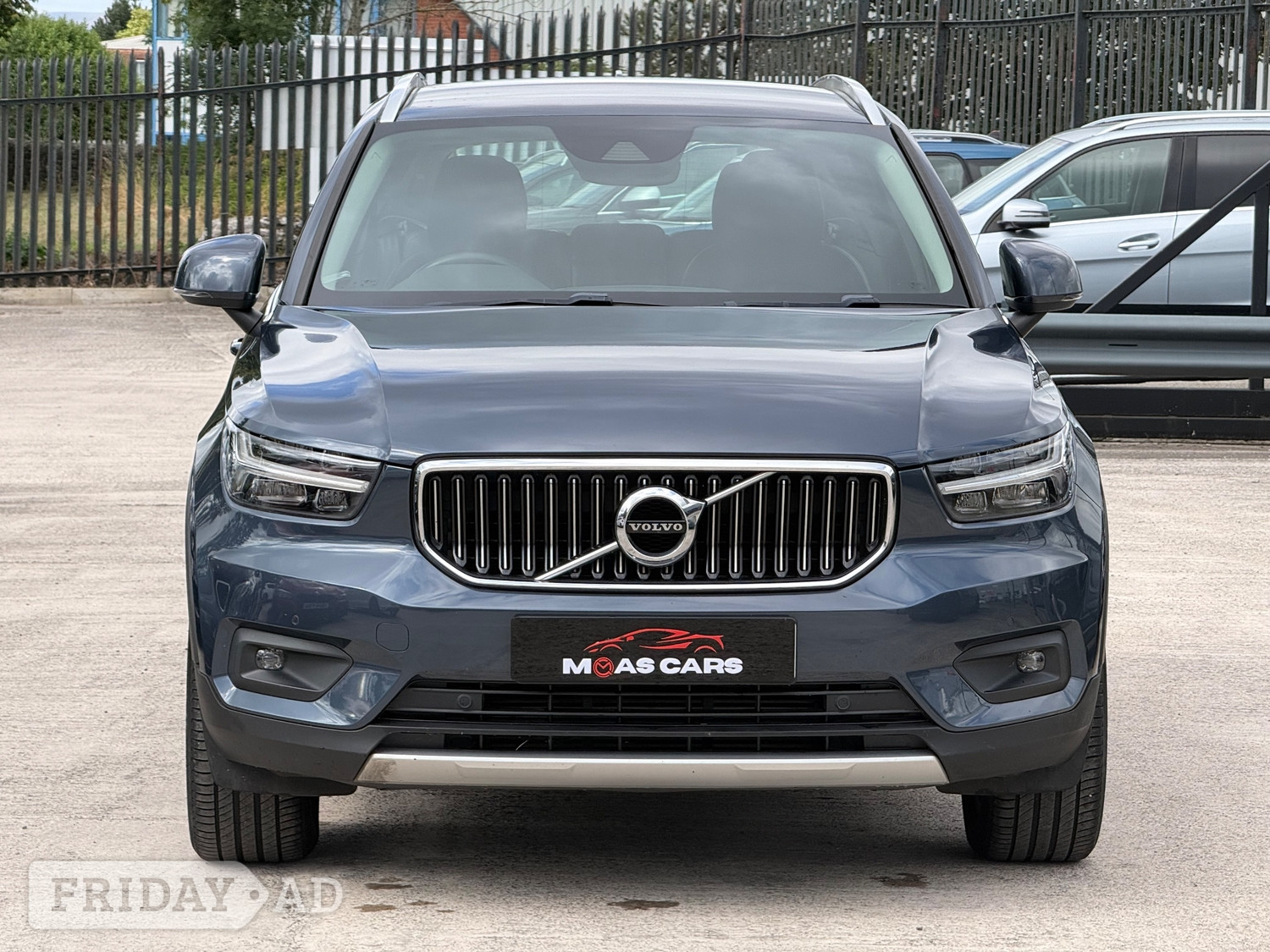 Volvo XC40 2019 - Cars