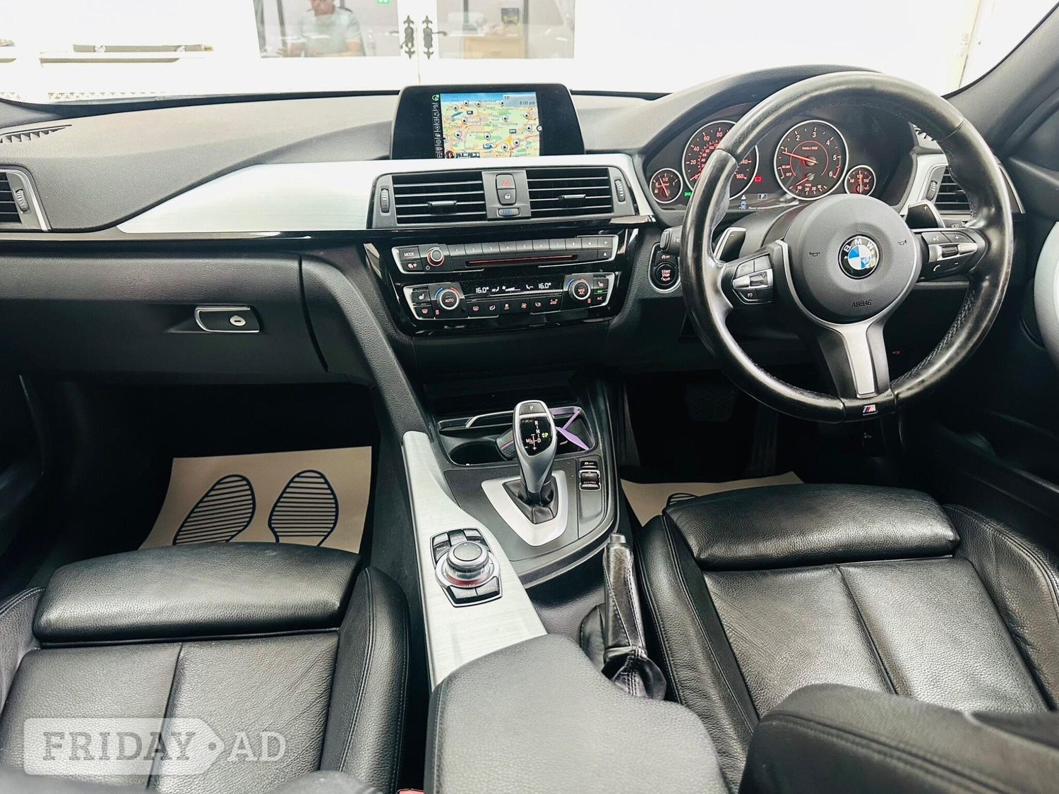 [ berth ]BMW 3 Series
