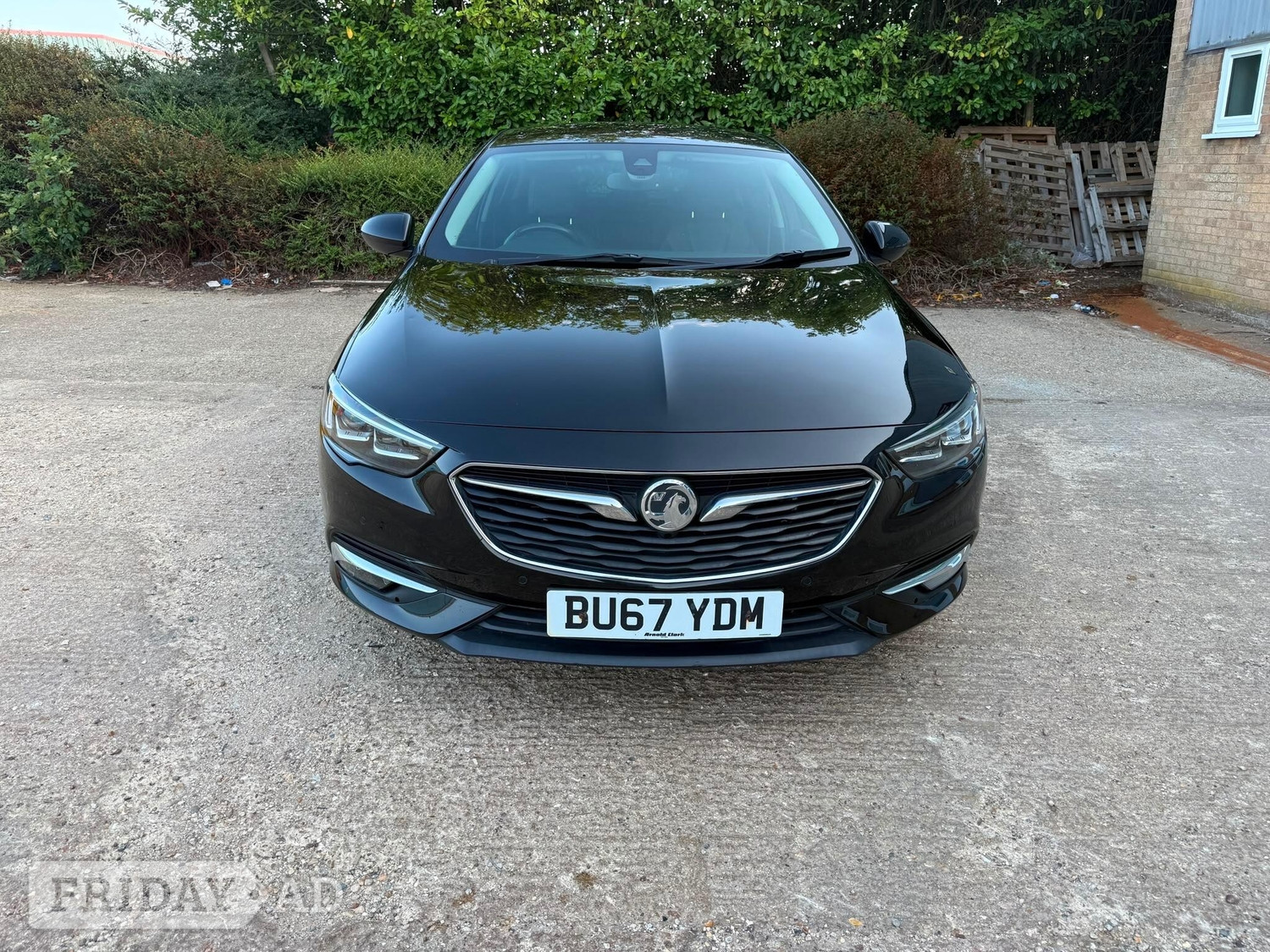 Vauxhall Insignia 2017 - Cars