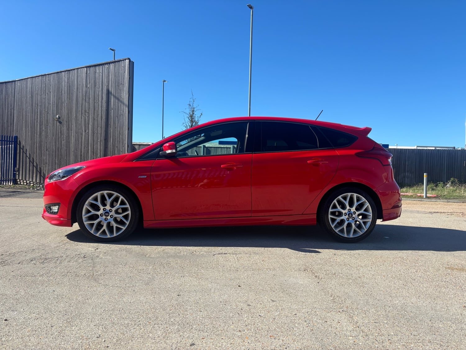 Ford Focus 2018 - Cars