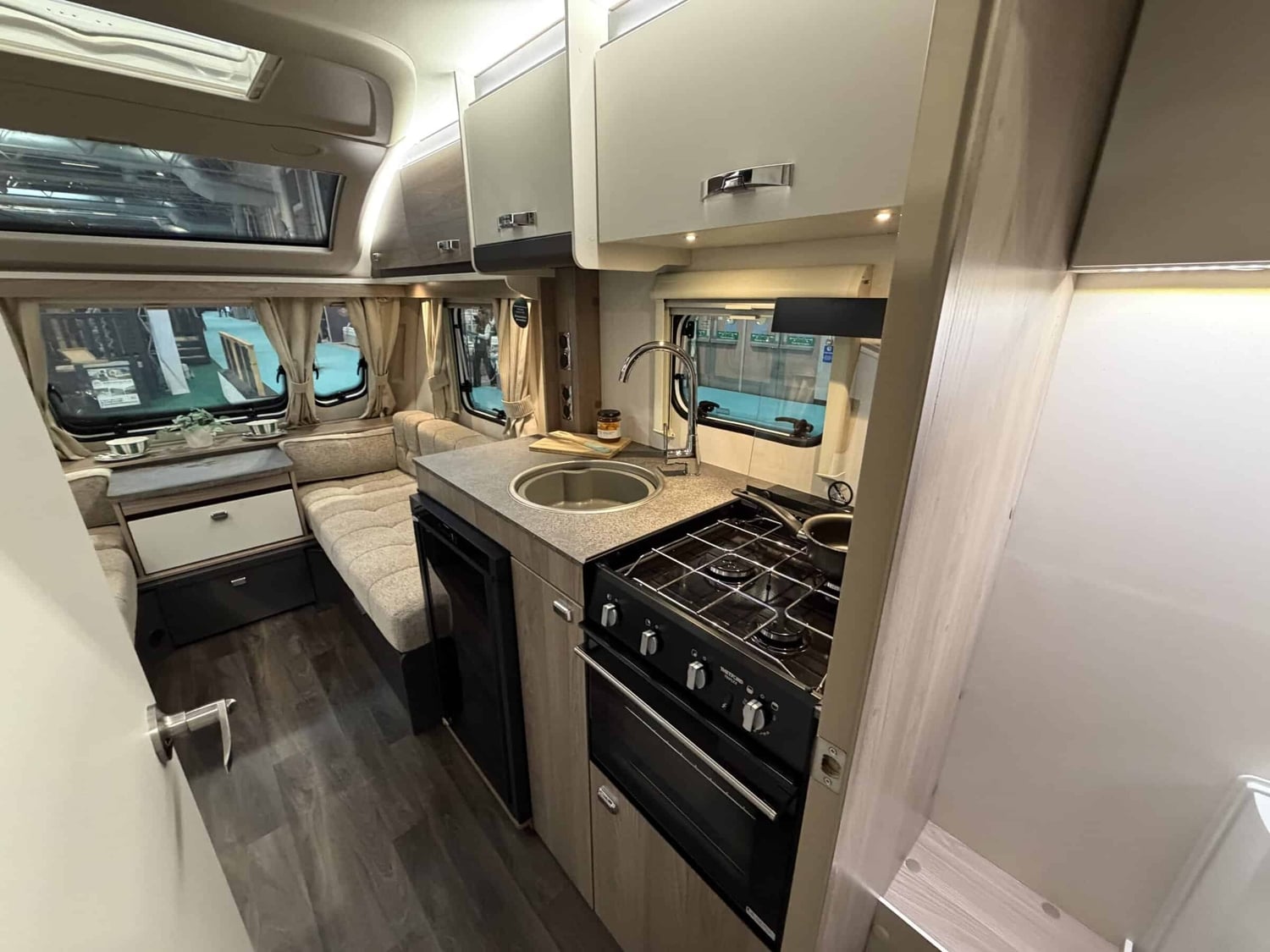Swift Sprite Major 4 EB 2027 - Motorhomes & Caravans in Cheadle