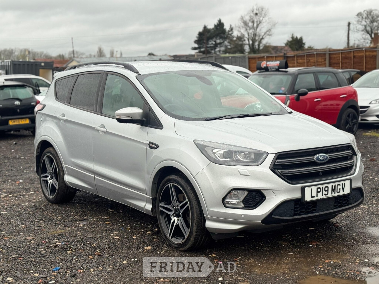 Ford Kuga 2019 - Cars in Windsor