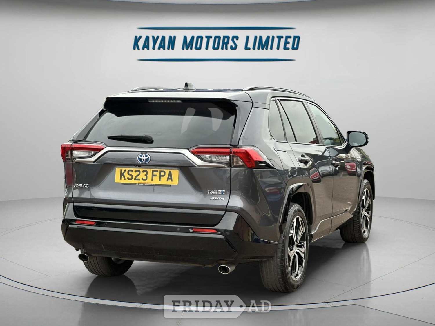 Toyota RAV4 2023 - Cars in Kensington