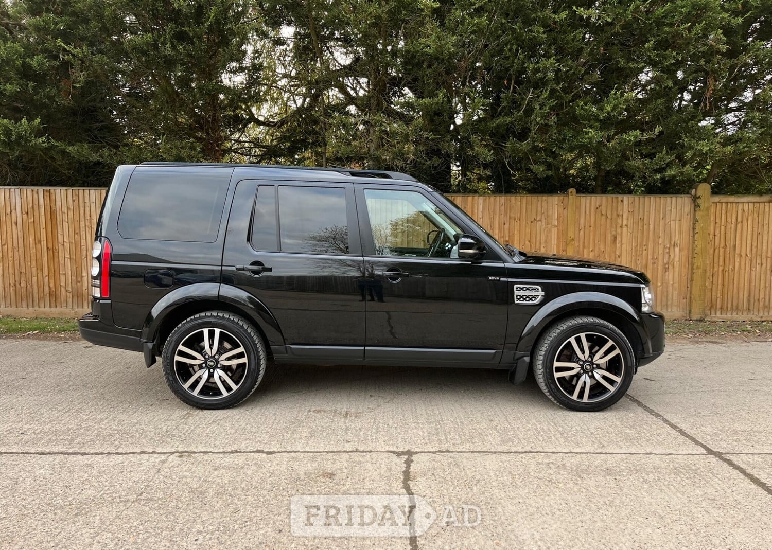 Land Rover Discovery 4 Tonbridge