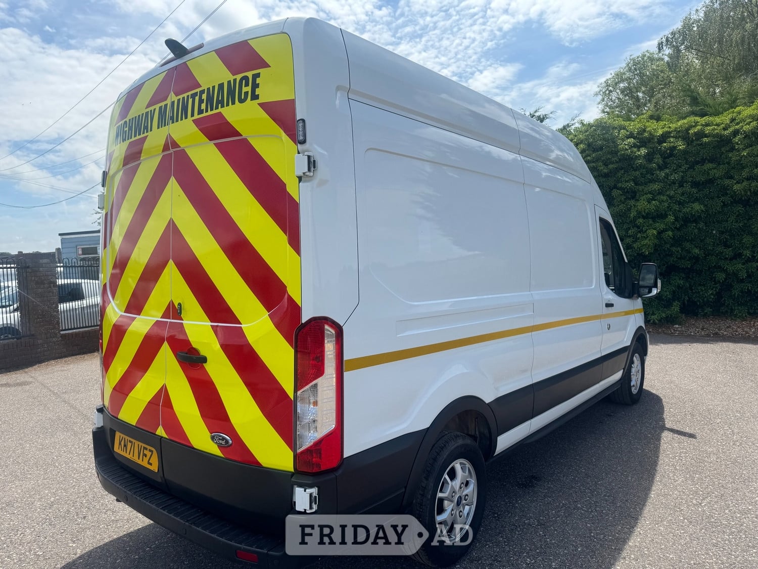 [ berth ]Ford Transit