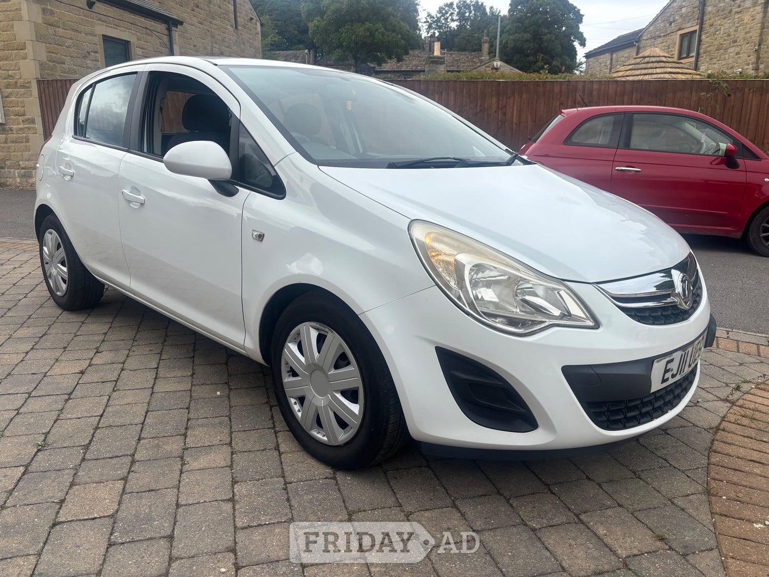 Vauxhall Corsa 2011 in Leeds