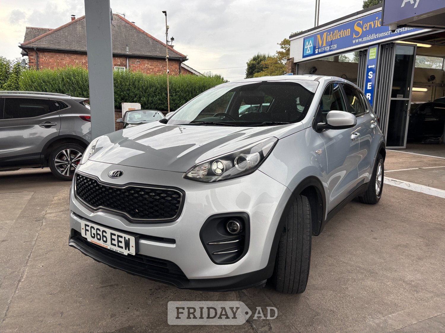 [ berth ]Kia Sportage
