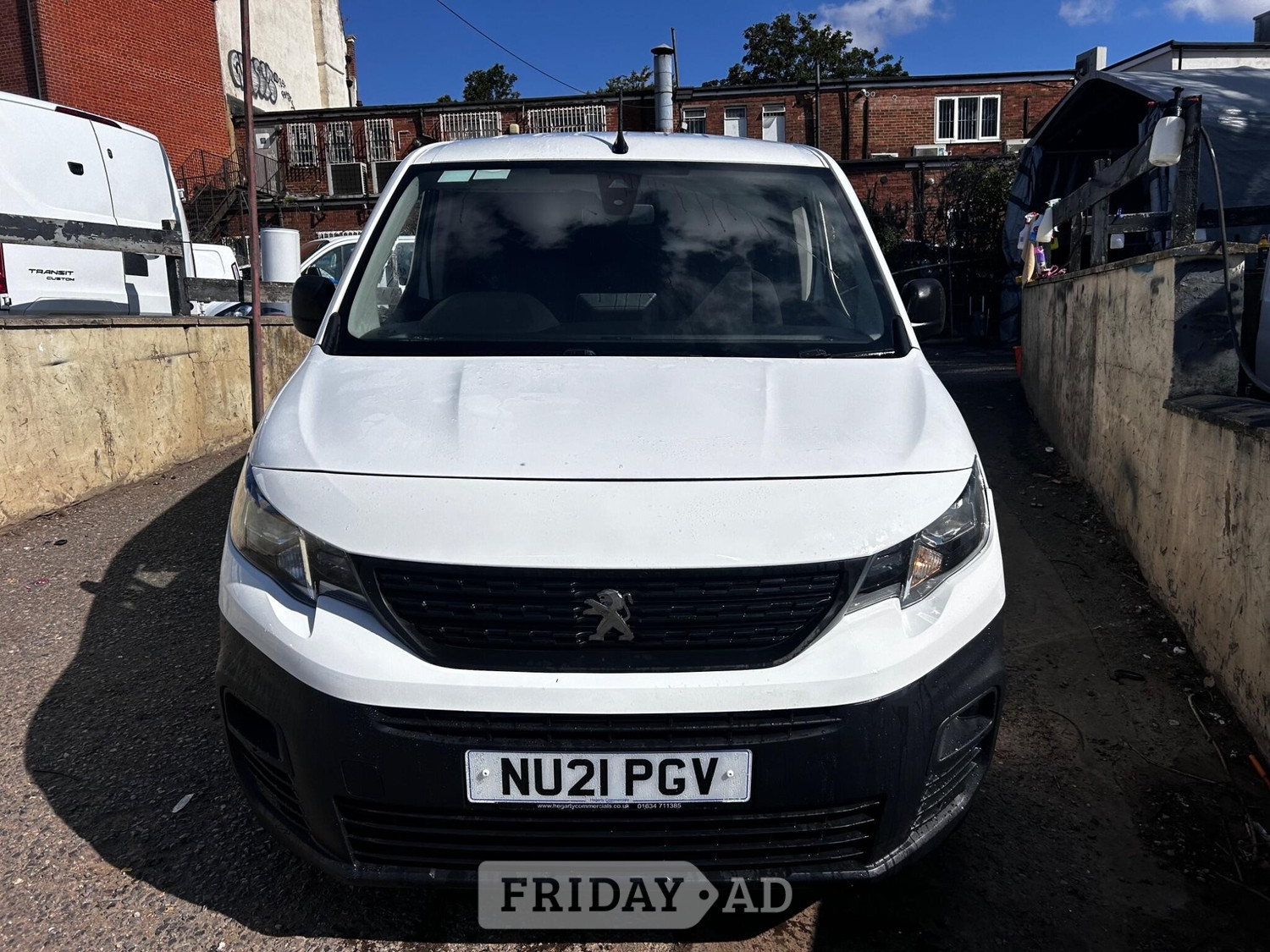 [ berth ]Peugeot Partner