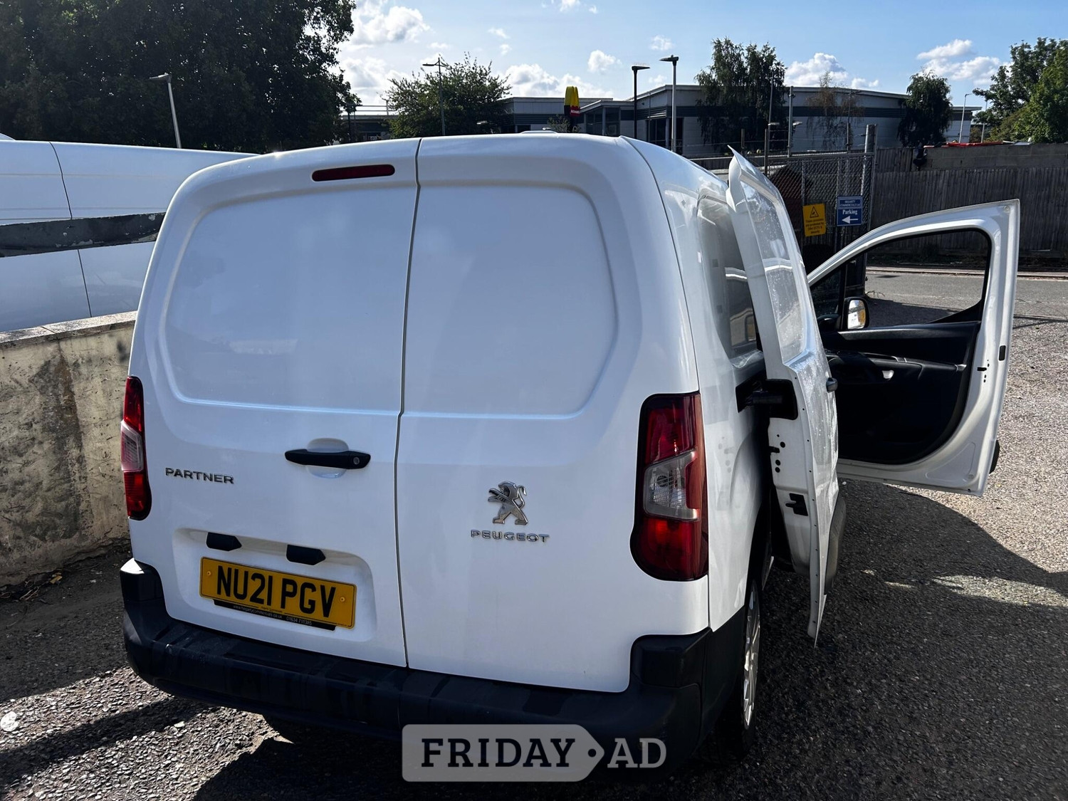 Peugeot Partner 2021 - Vans & Commercial Vehicles in Rochester