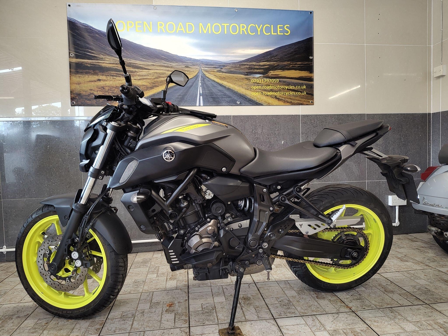 [ berth ]Yamaha MT