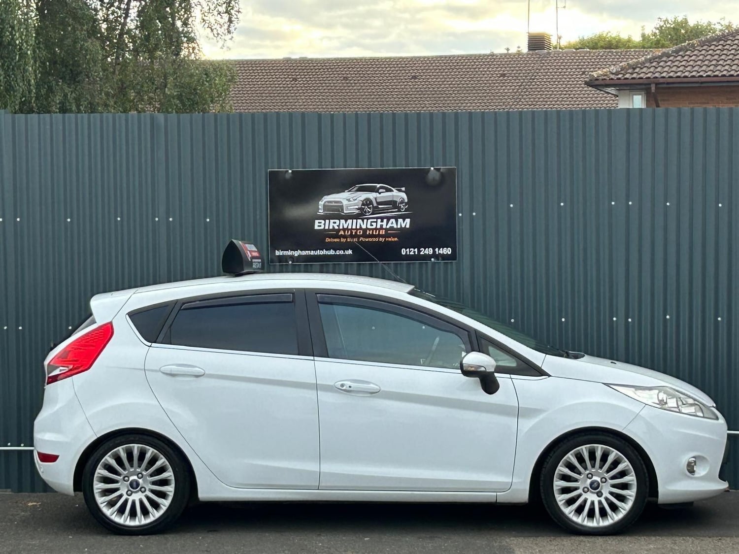 Ford Fiesta 2012 - Cars