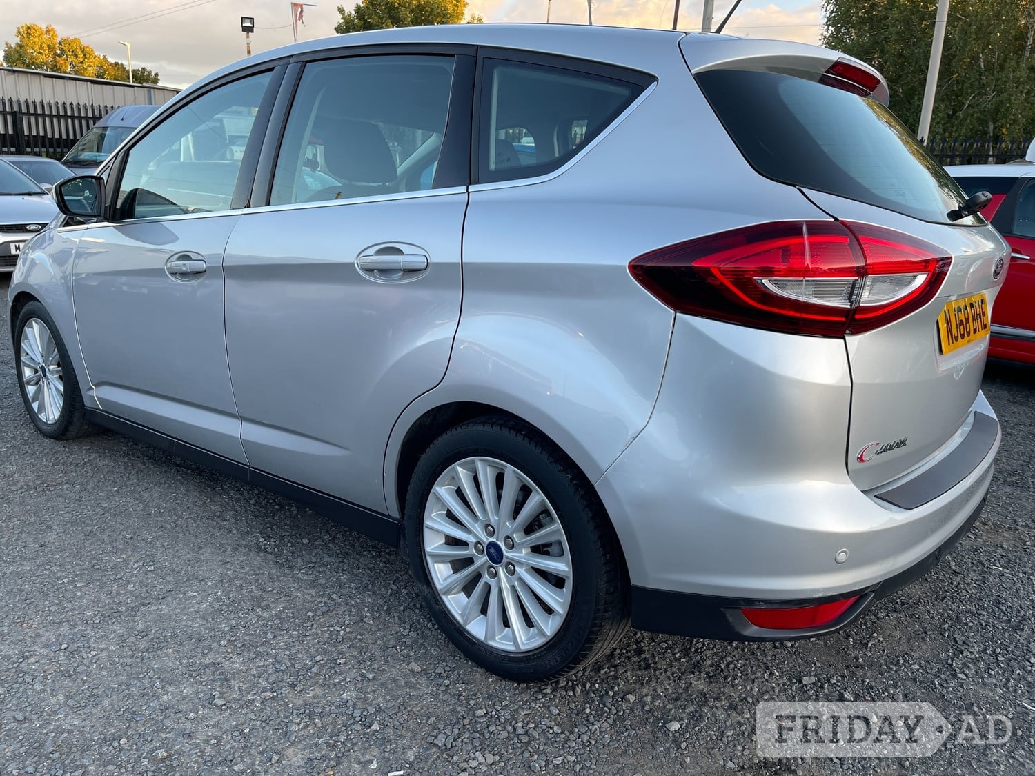 Ford C-MAX 2018 - Cars