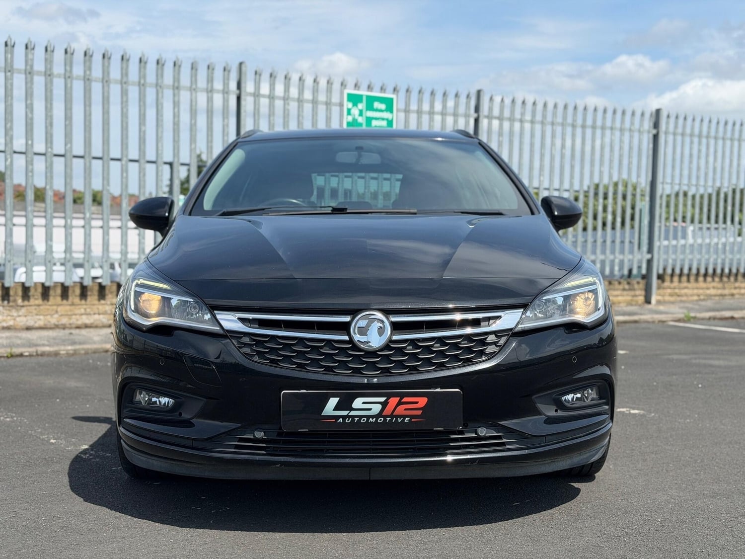 Vauxhall Astra Leeds