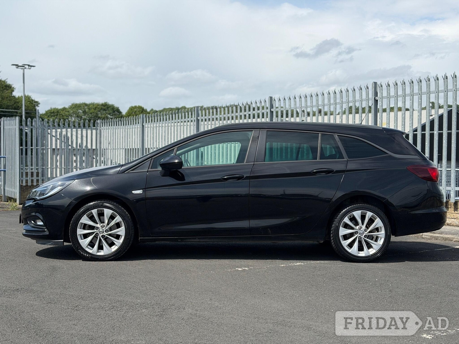 Vauxhall Astra 2019 - Cars