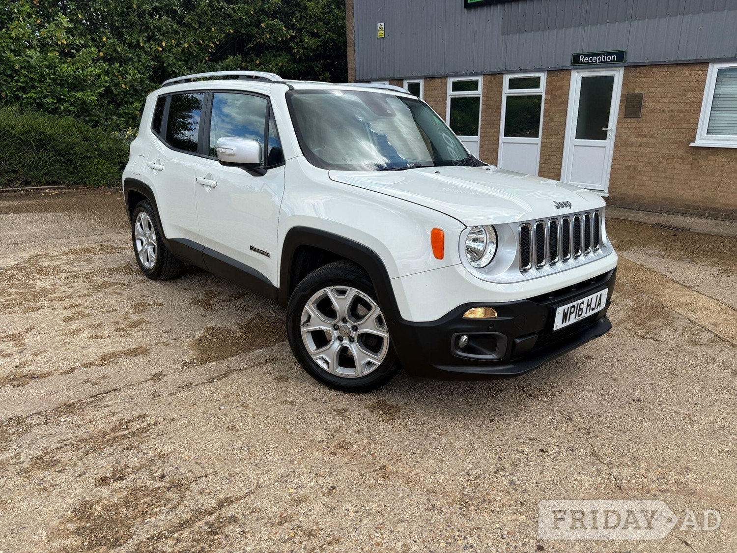Jeep Renegade 2016 in Peterborough