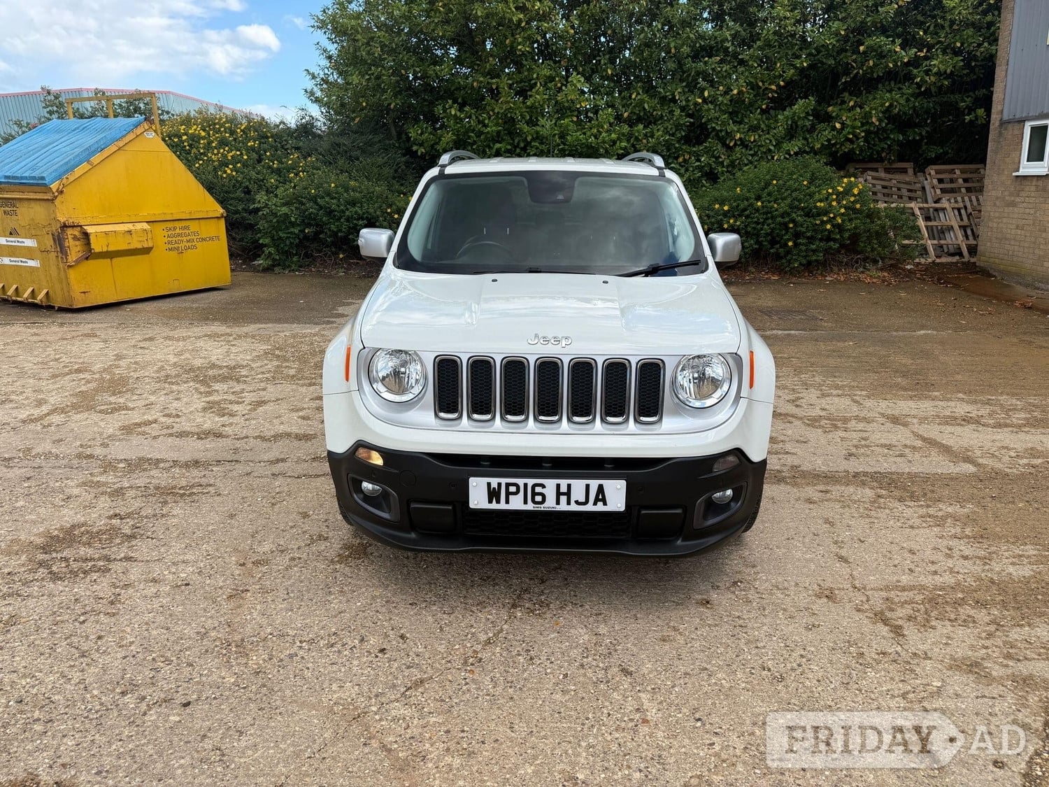 [ berth ]Jeep Renegade