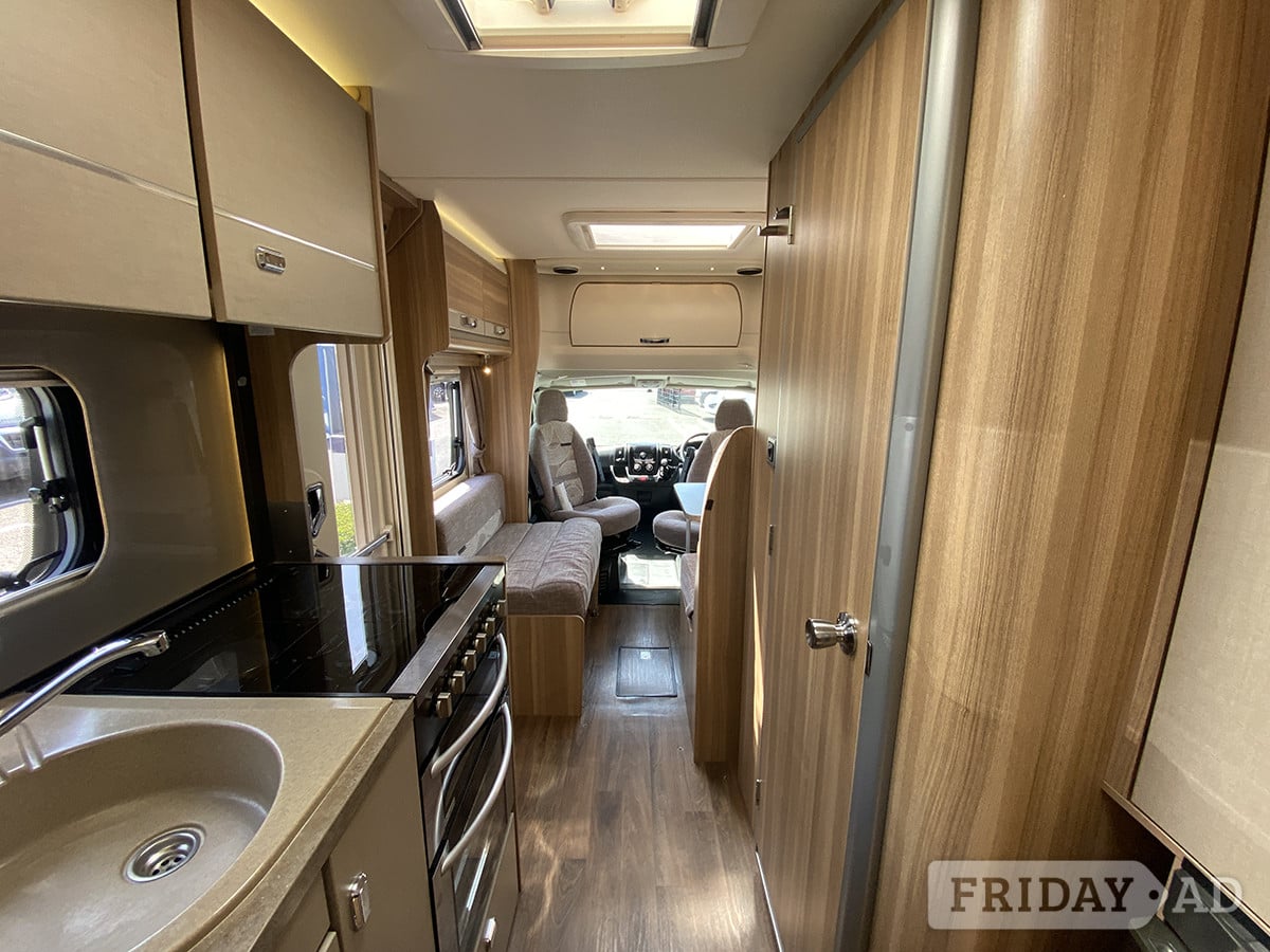 [4 berth ]Bessacarr 484