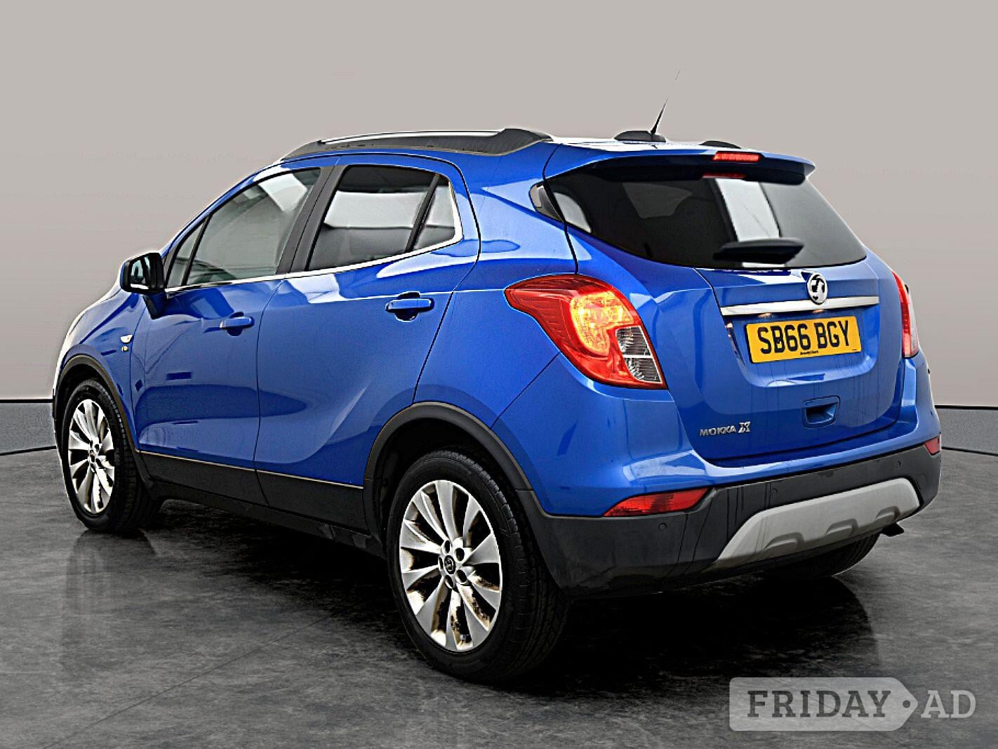 [ berth ]Vauxhall Mokka X