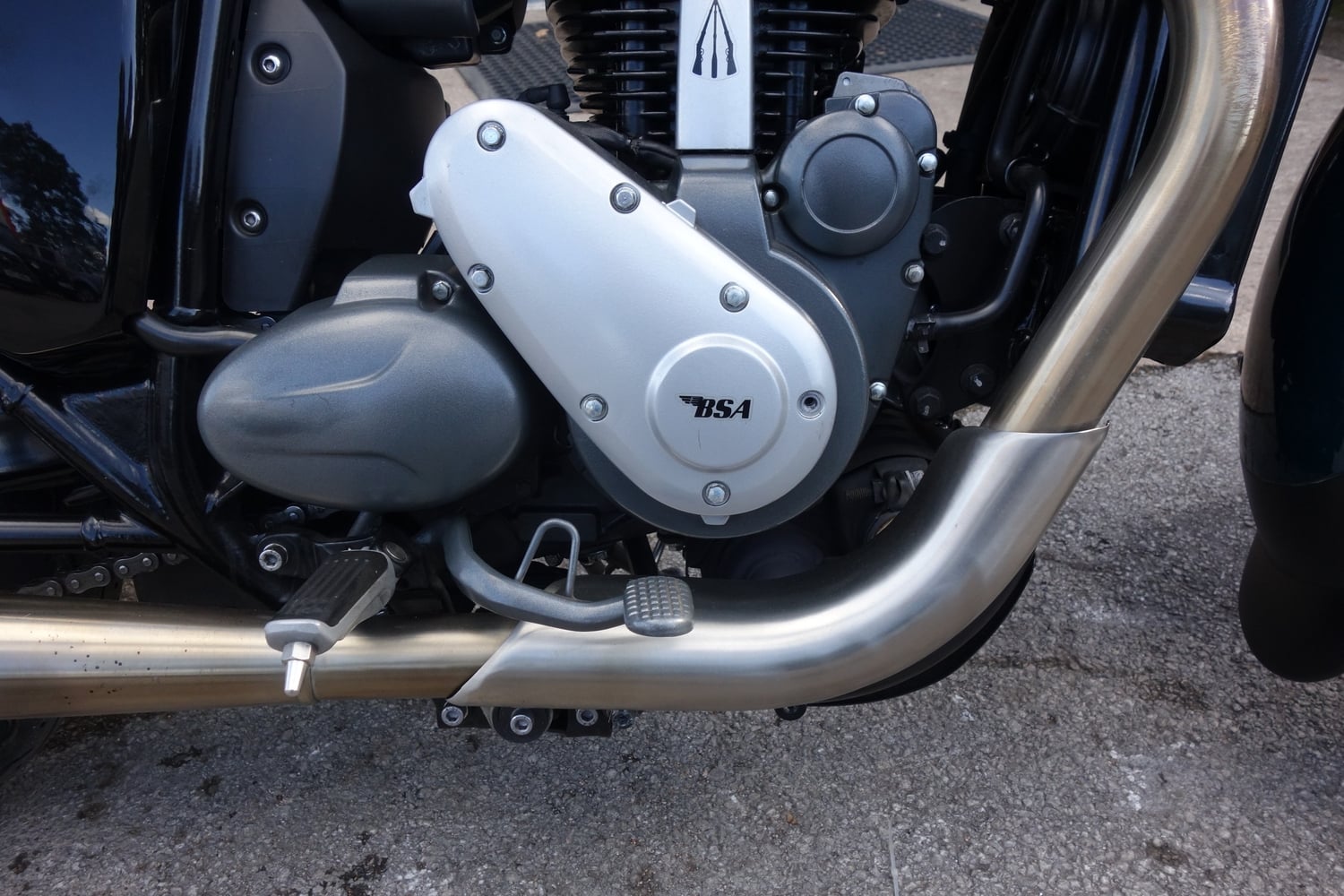 BSA Goldstar 2024 - Motorbikes, Scooters & Quads