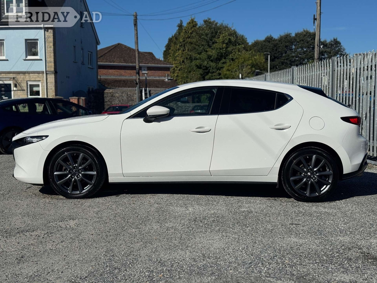 Mazda 3 2022 - Cars