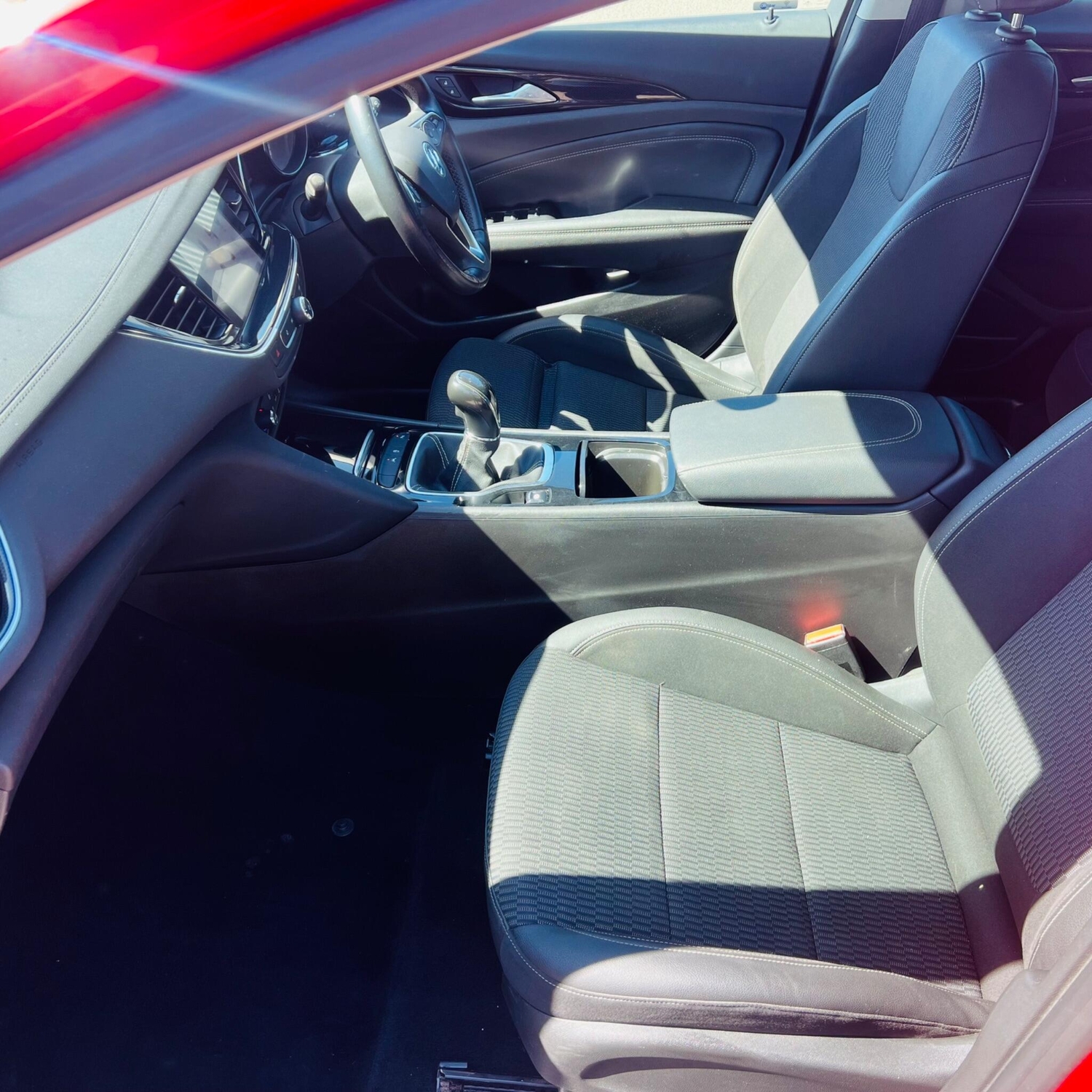 [ berth ]Vauxhall Insignia