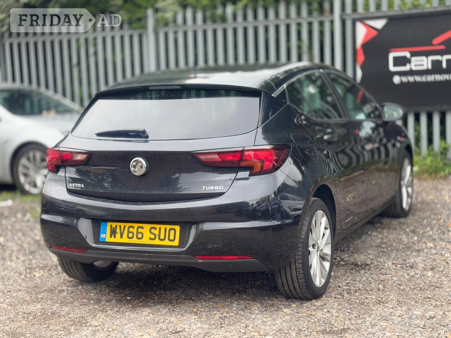 Vauxhall Astra 2017 - Cars in Staines