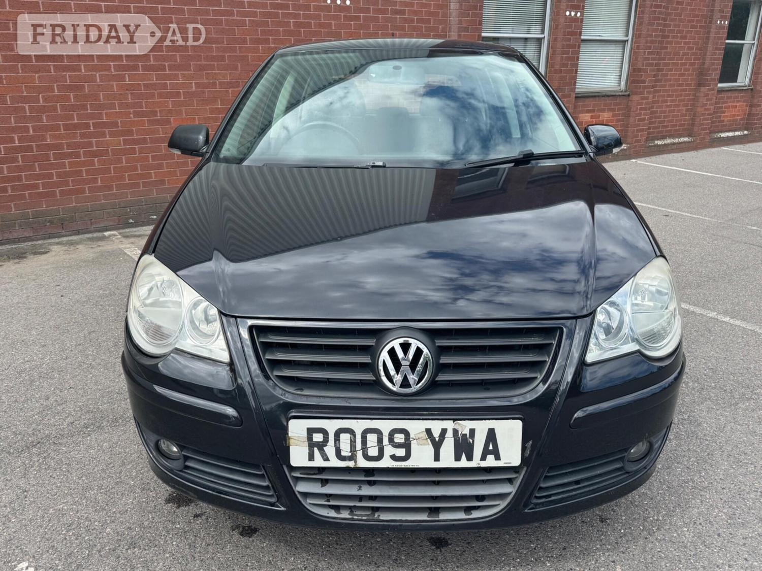 Volkswagen Polo 2009 in Hounslow