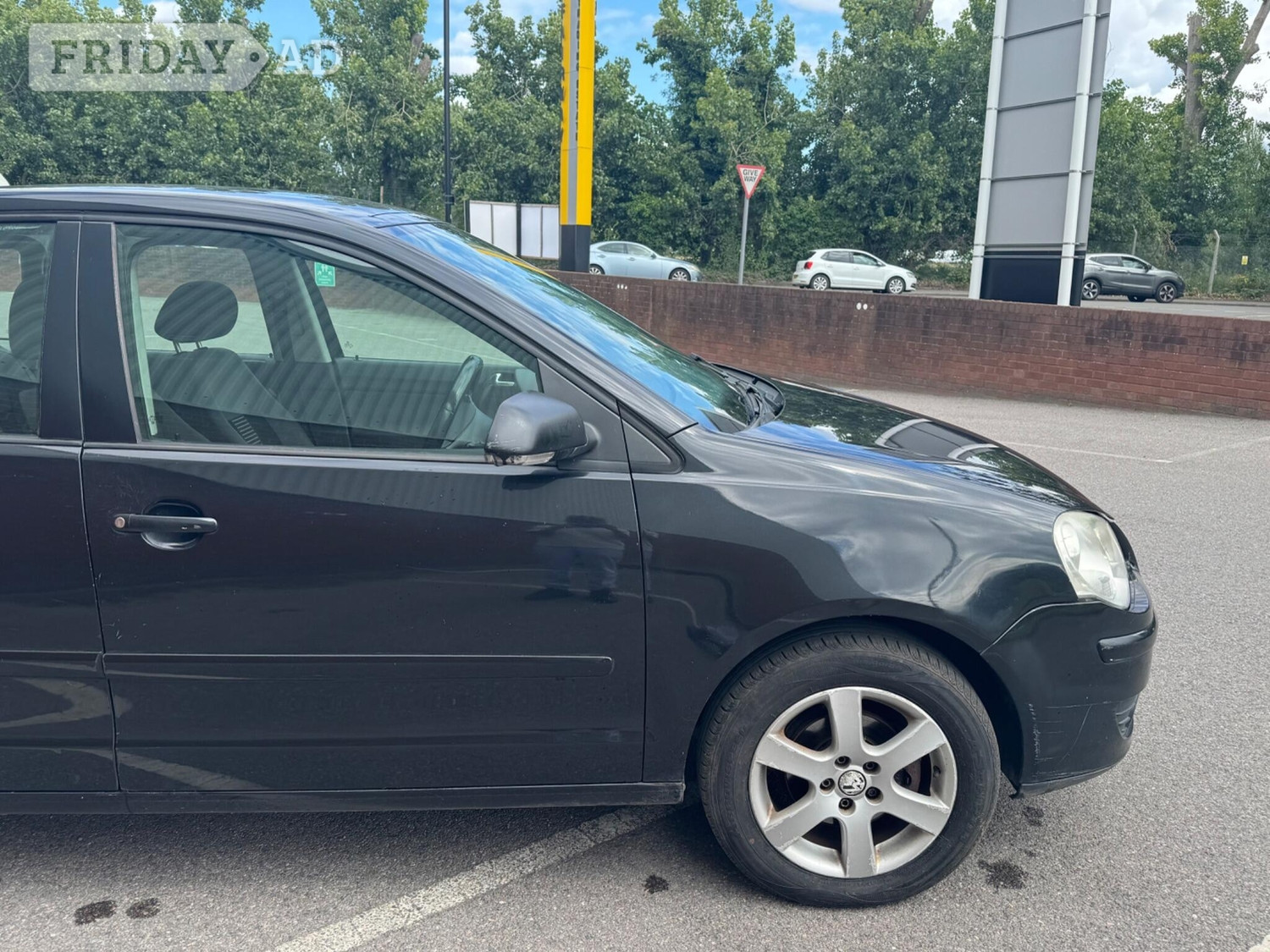 [ berth ]Volkswagen Polo