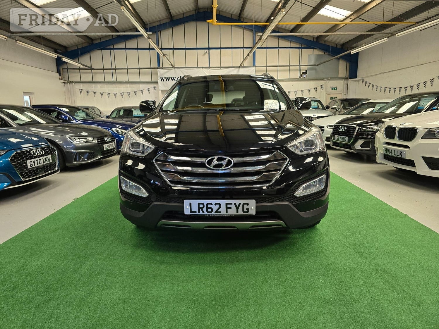 Hyundai Santa Fe 2012 - Cars