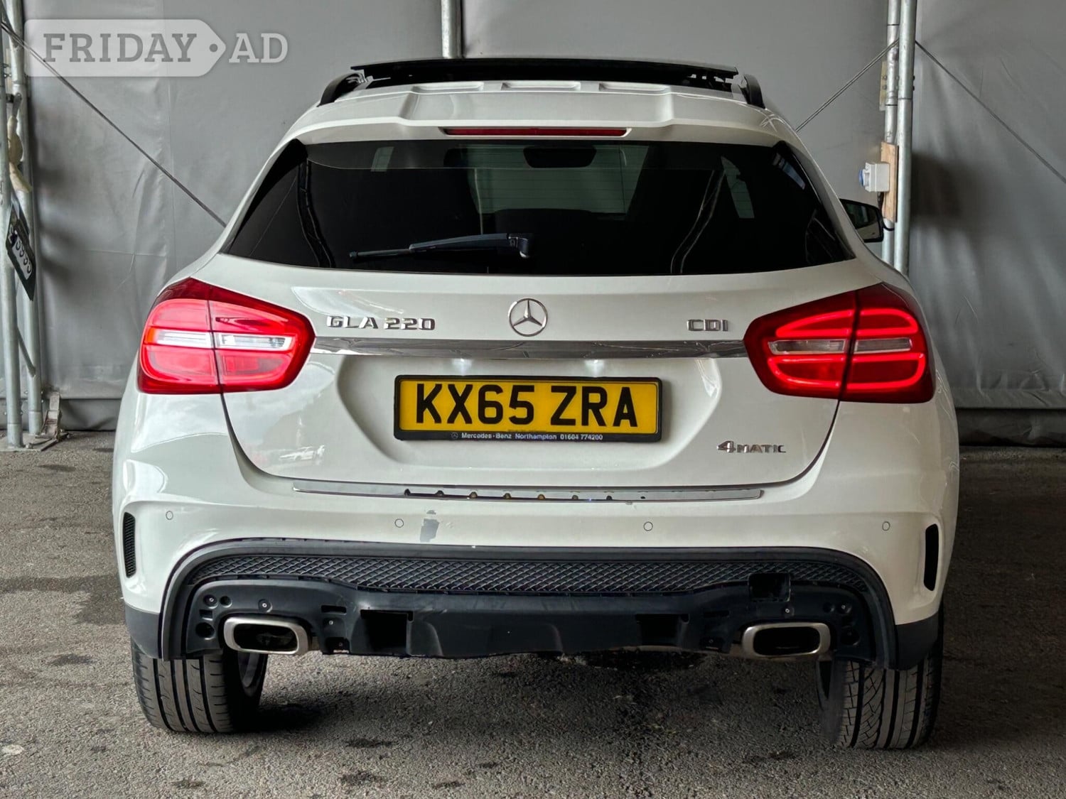 Mercedes-Benz GLA 2015 - Cars