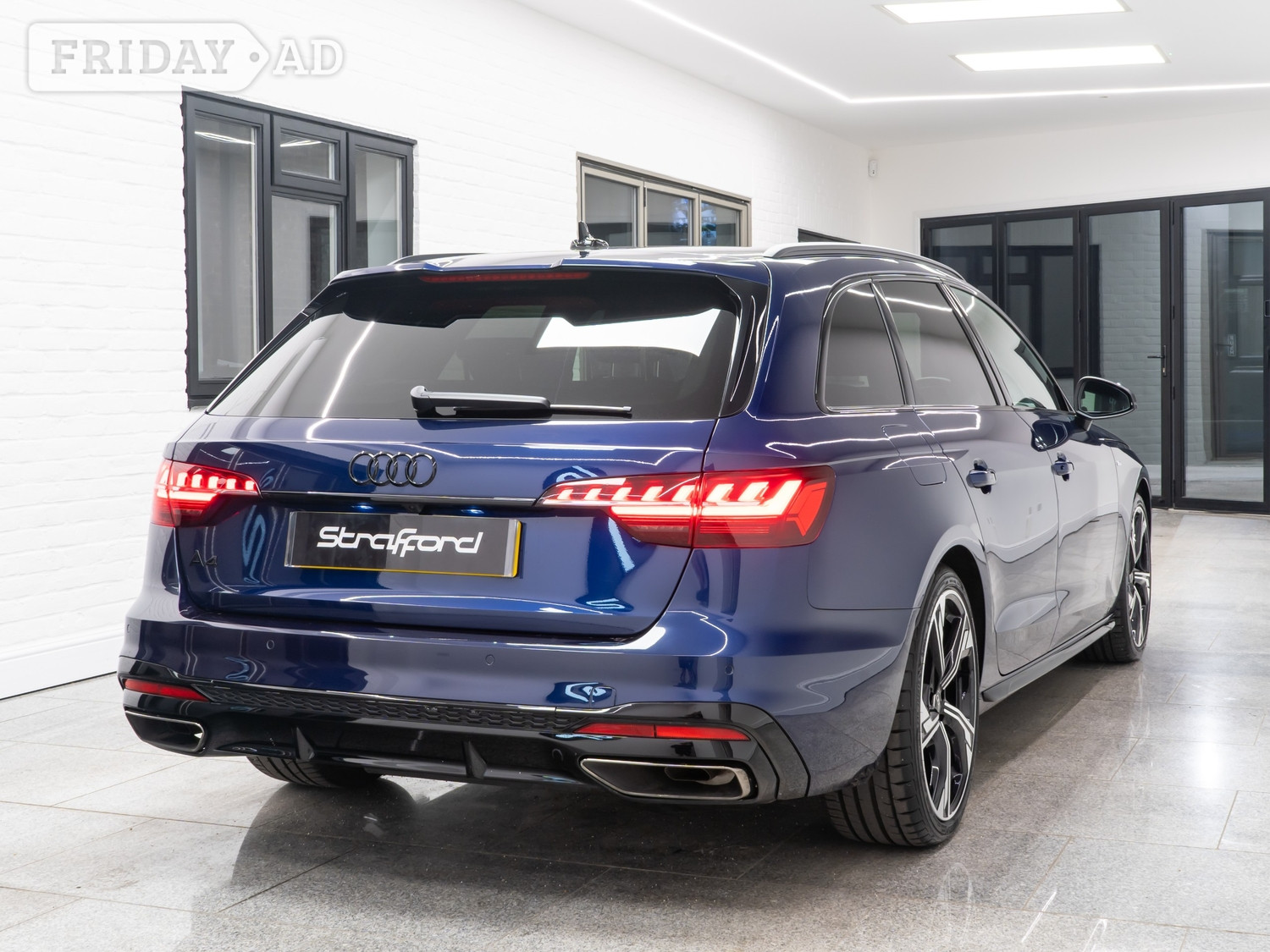 [ berth ]Audi A4 Avant