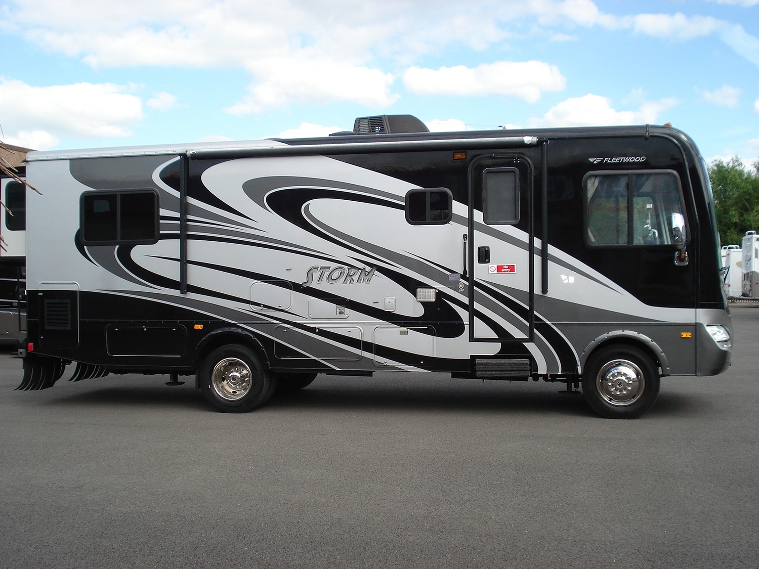 Fleetwood Storm 28F Bicester