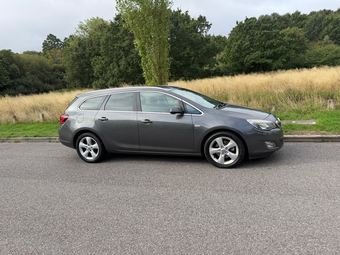 Vauxhall Astra 2011
