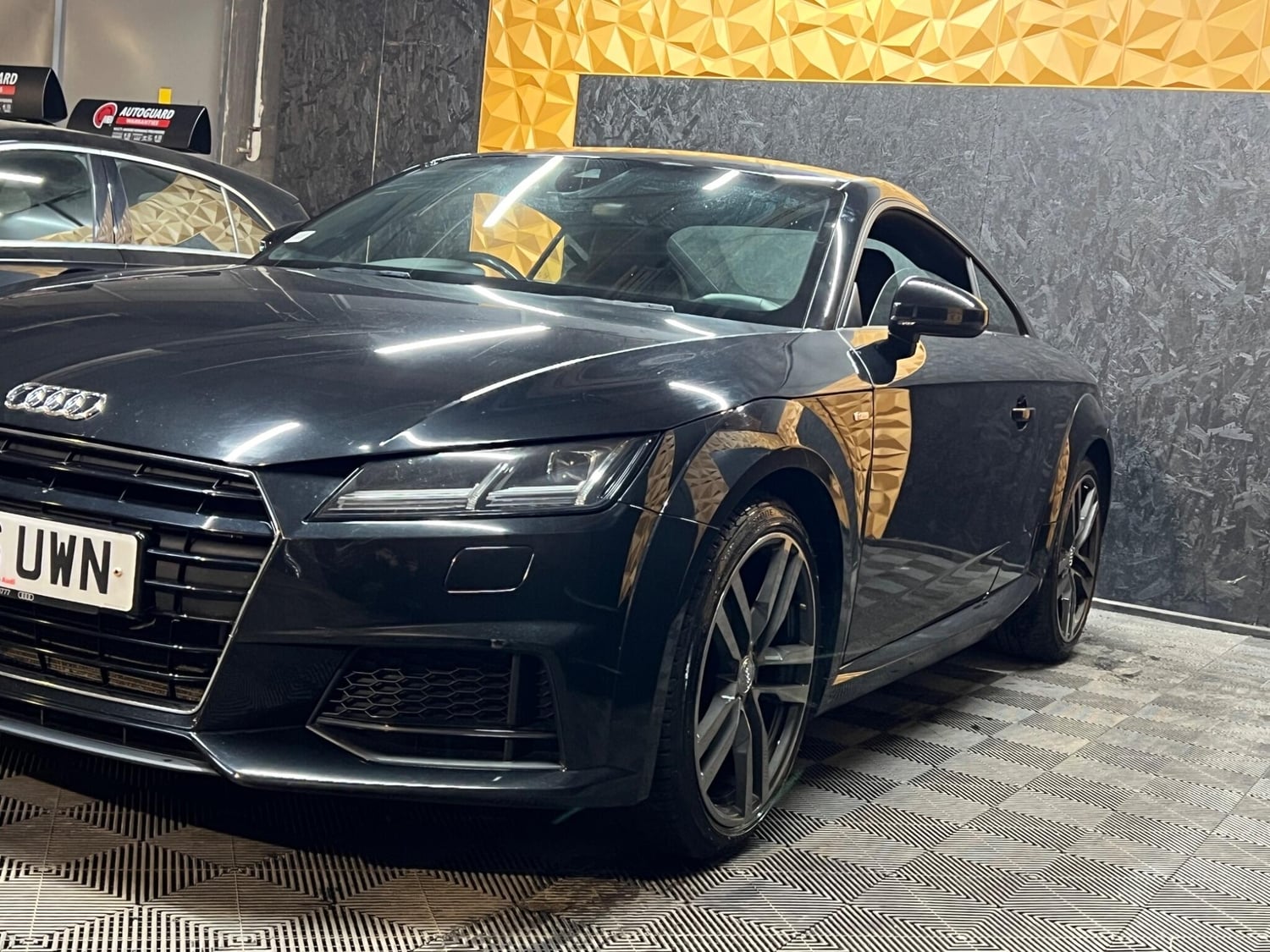 [ berth ]Audi TT