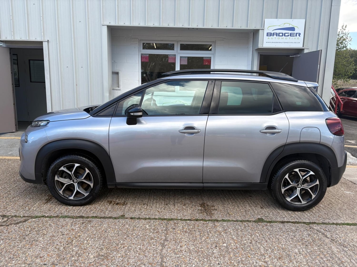[ berth ]Citroen C3 Aircross