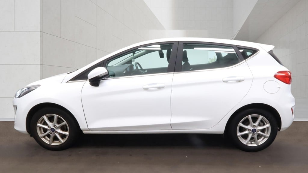Ford Fiesta 2019 - Cars