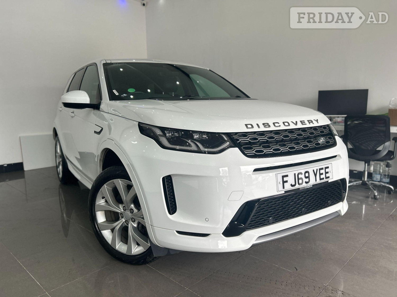 Land Rover Discovery Sport 2019 - Cars
