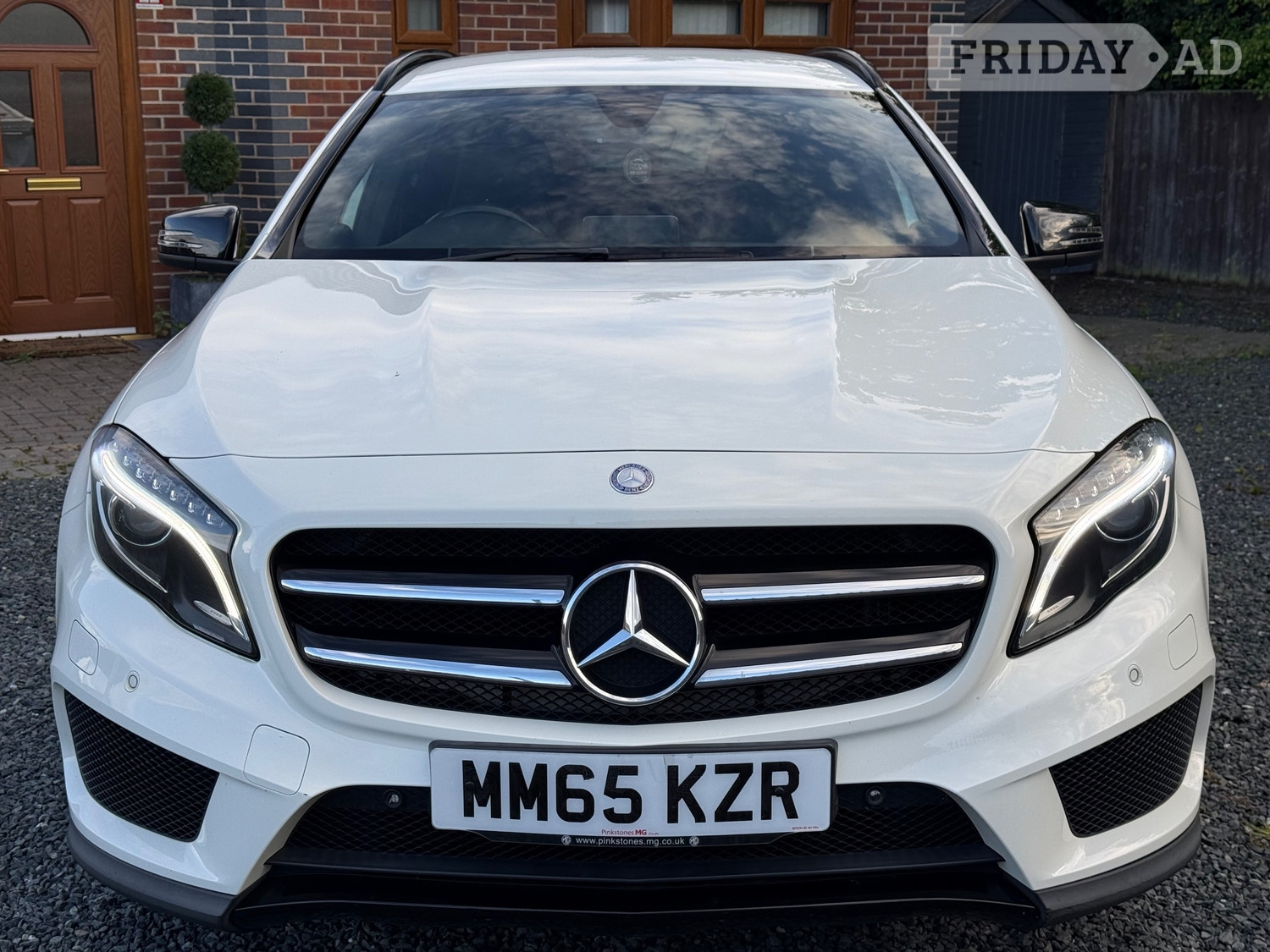 [ berth ]Mercedes-Benz GLA