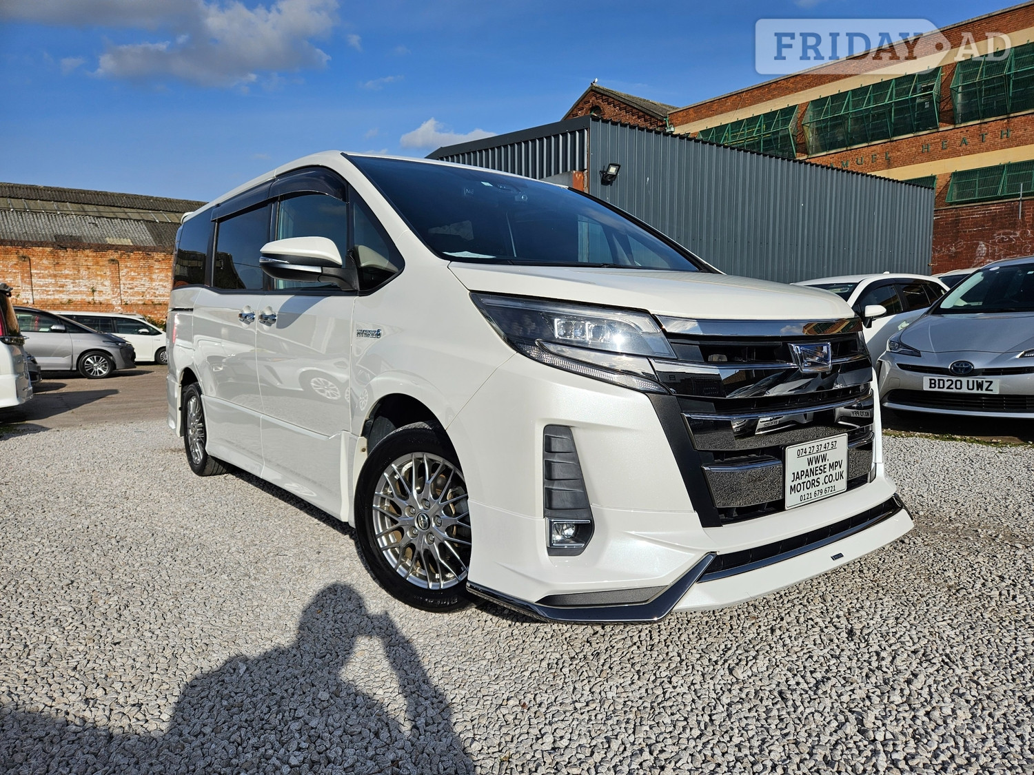 Toyota Voxy 2018 in Birmingham