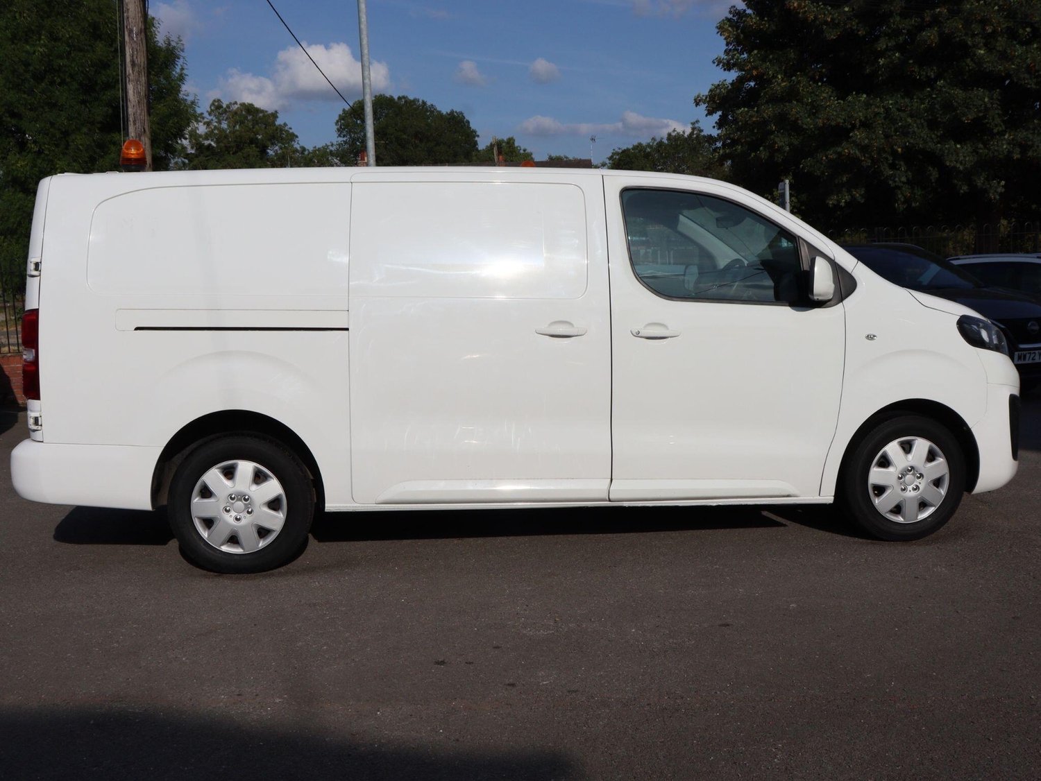 Vauxhall Vivaro 2020 - Vans & Commercial Vehicles