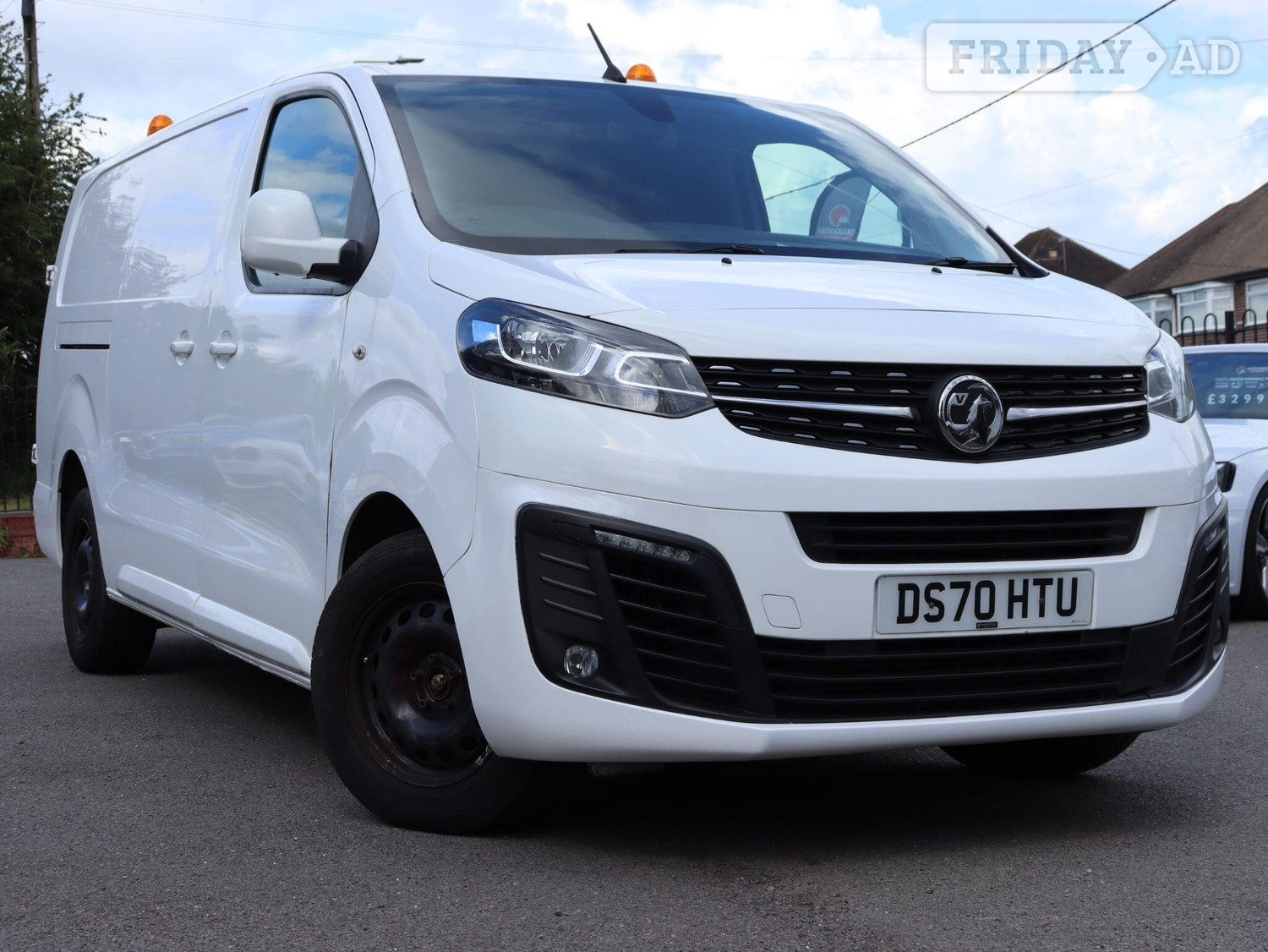 Vauxhall Vivaro 2020 in Coalville