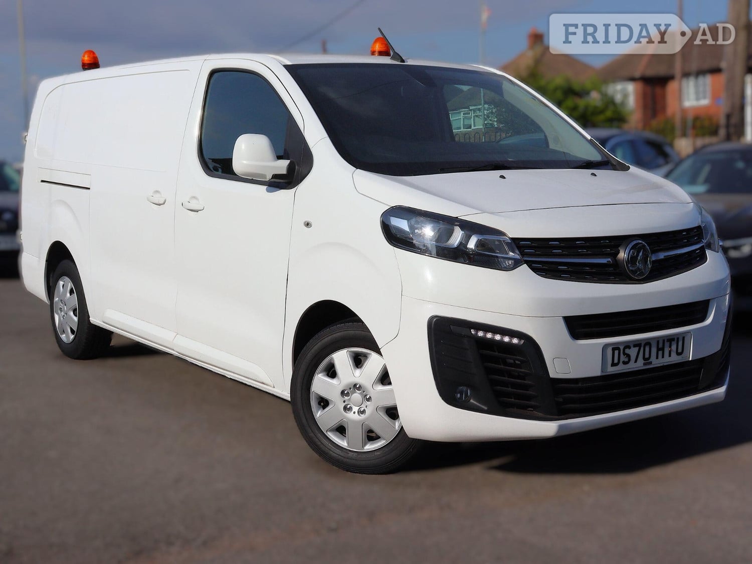 Vauxhall Vivaro 2020 in Coalville