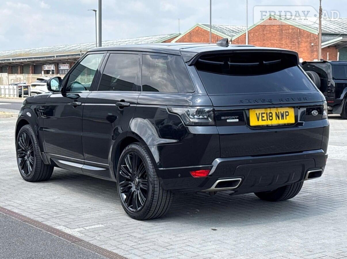 Land Rover Range Rover Sport 2018 - Cars in Gillingham
