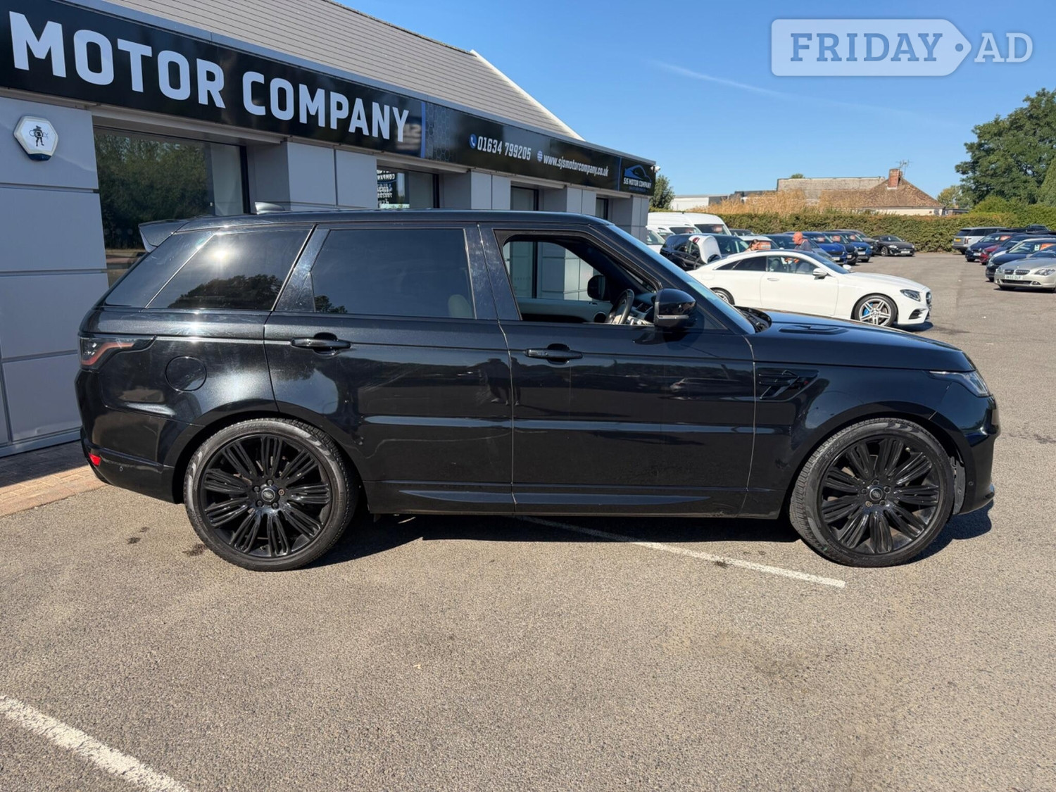 Land Rover Range Rover Sport 2018 - Cars in Gillingham