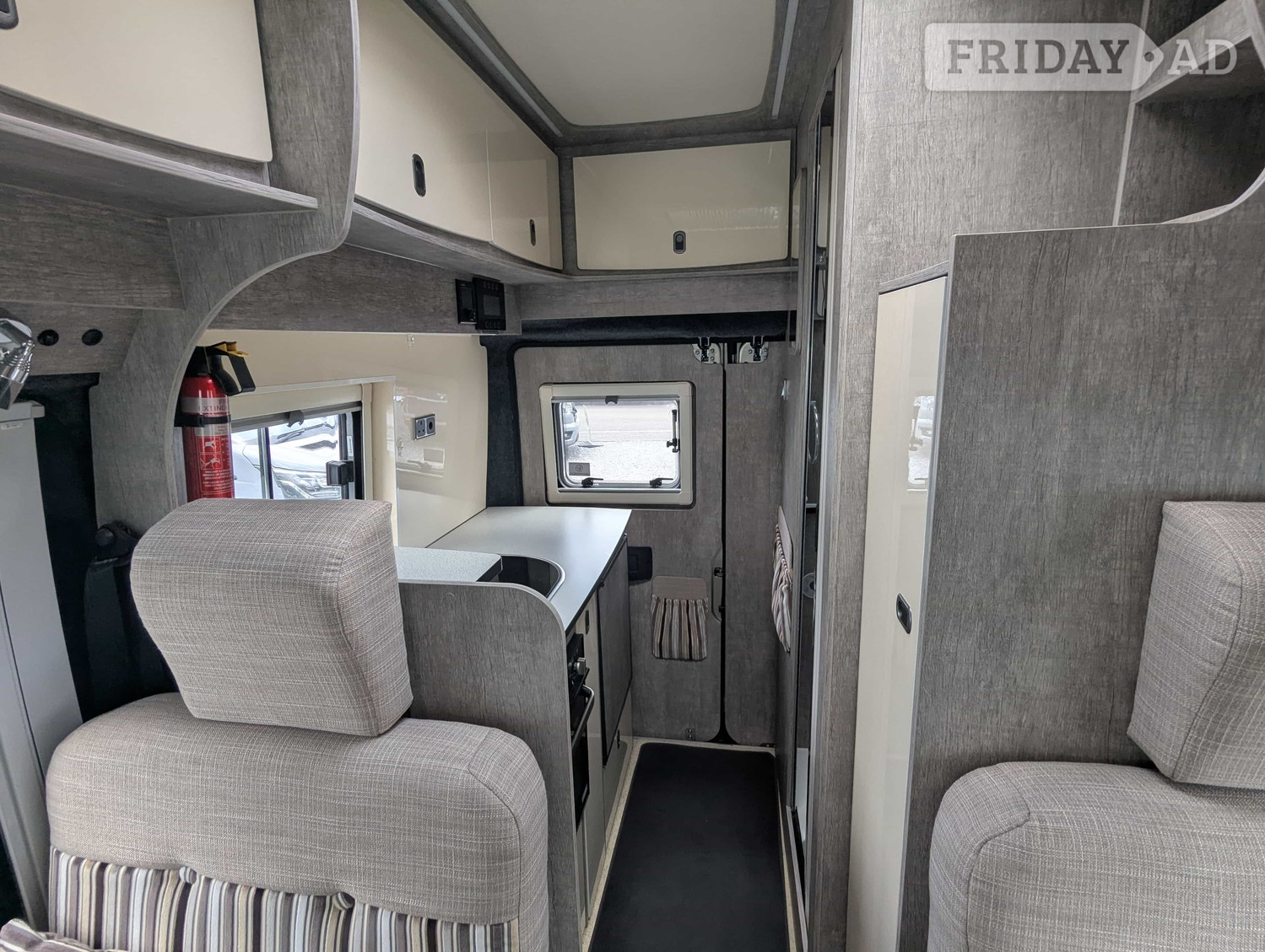 [2 berth ]Wildax Pulsar