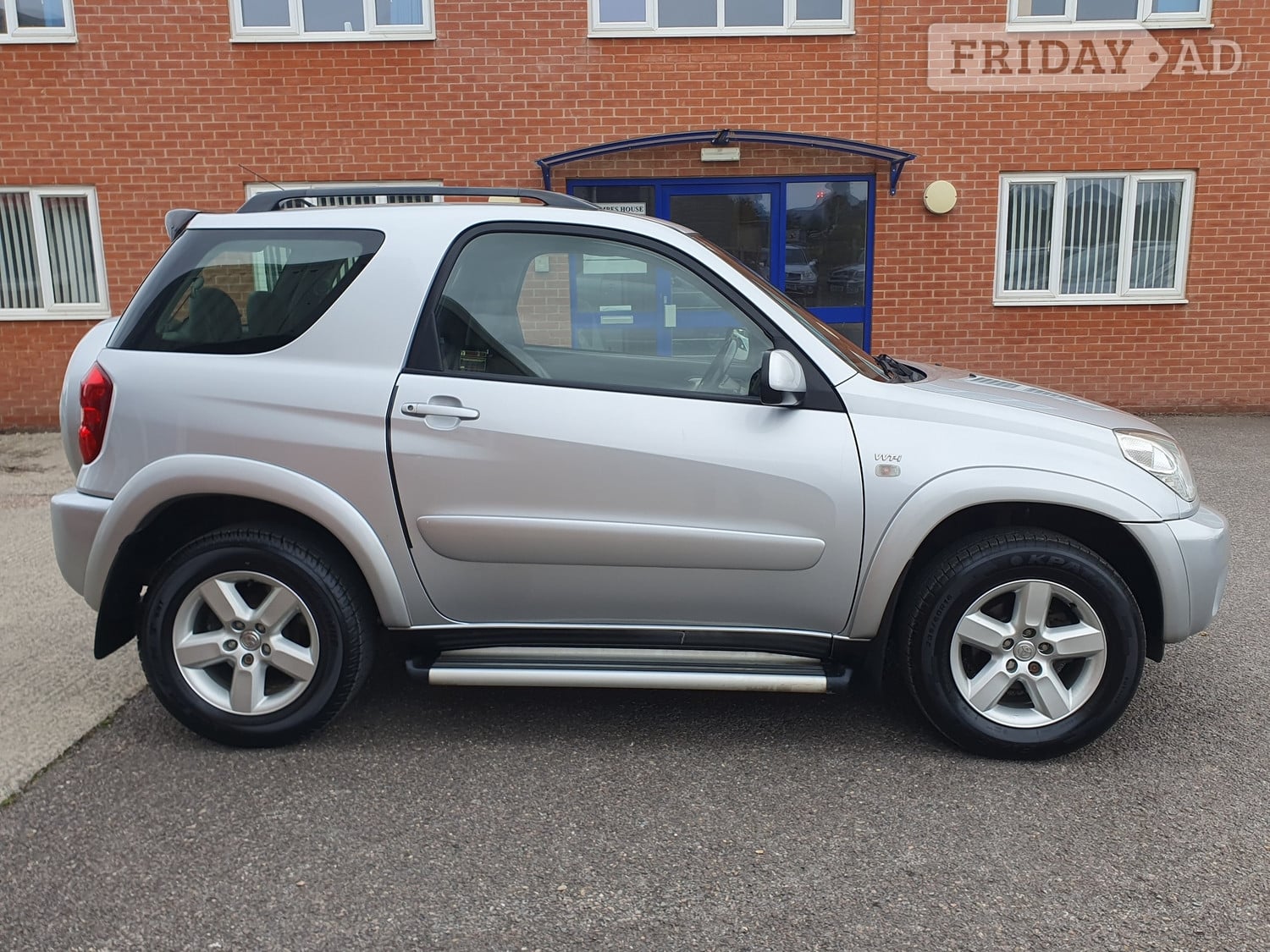 Toyota RAV4 2005 - Cars