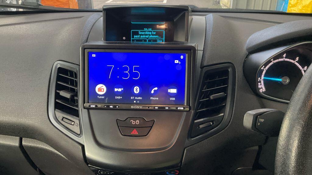 [ berth ]Ford Fiesta
