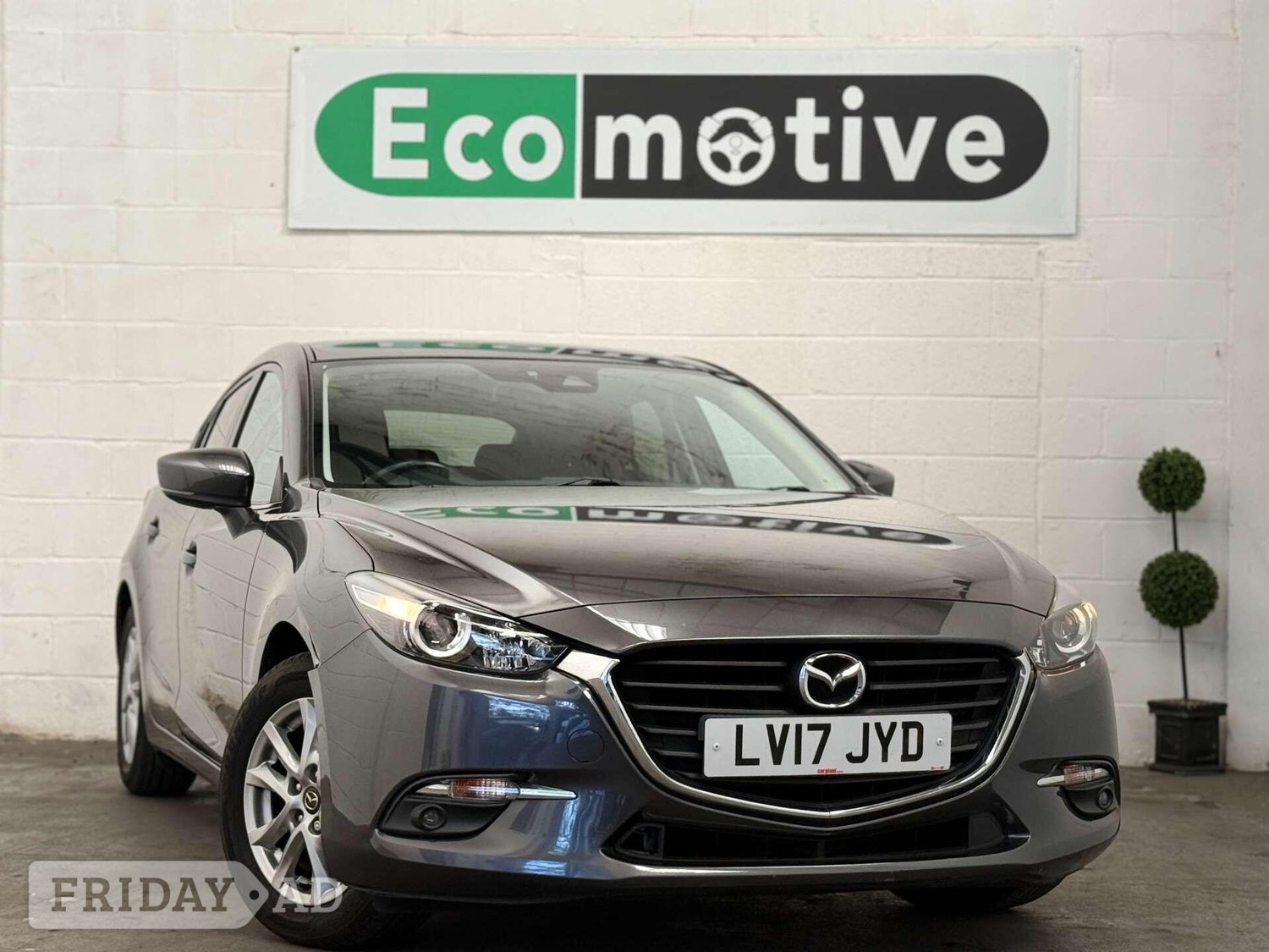 Mazda 3 2017 in Uxbridge