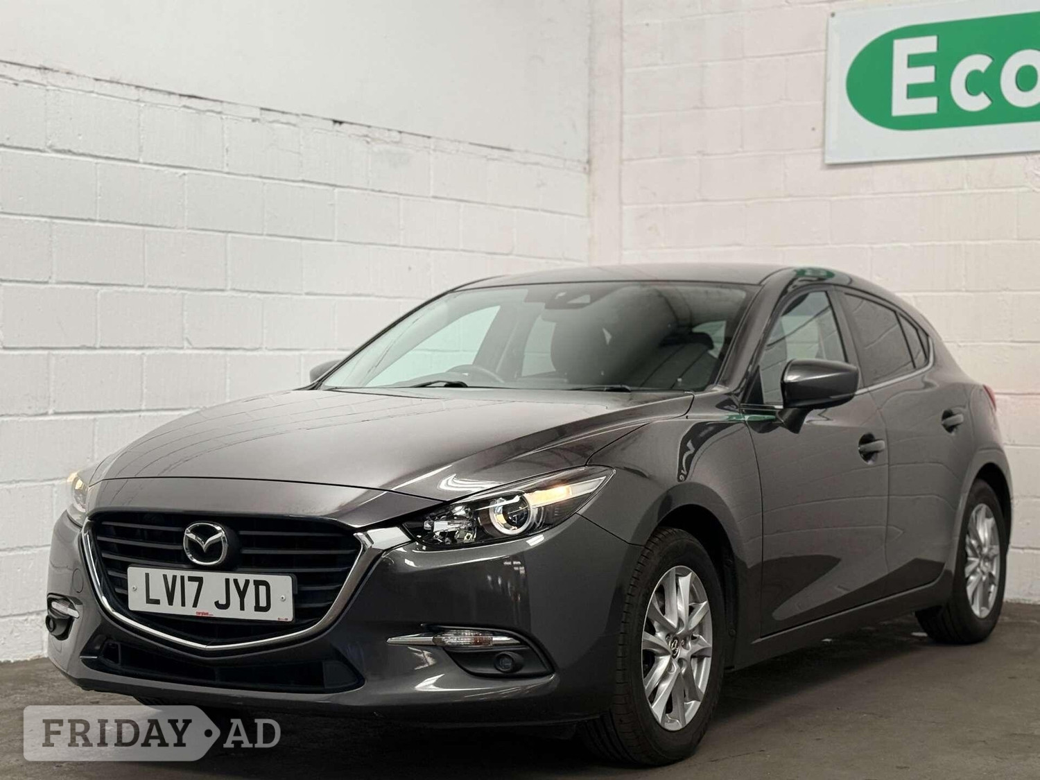 Mazda 3 2017 - Cars in Uxbridge