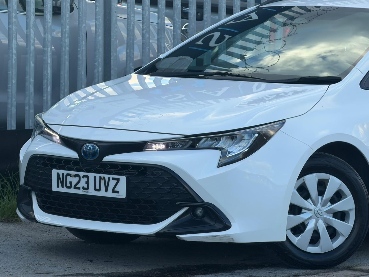 Toyota Corolla 2023 - Vans & Commercial Vehicles in Bedford